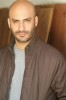 photo Michael Benyaer