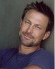 photo Grant Bowler