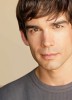 photo Christopher Gorham (voice)